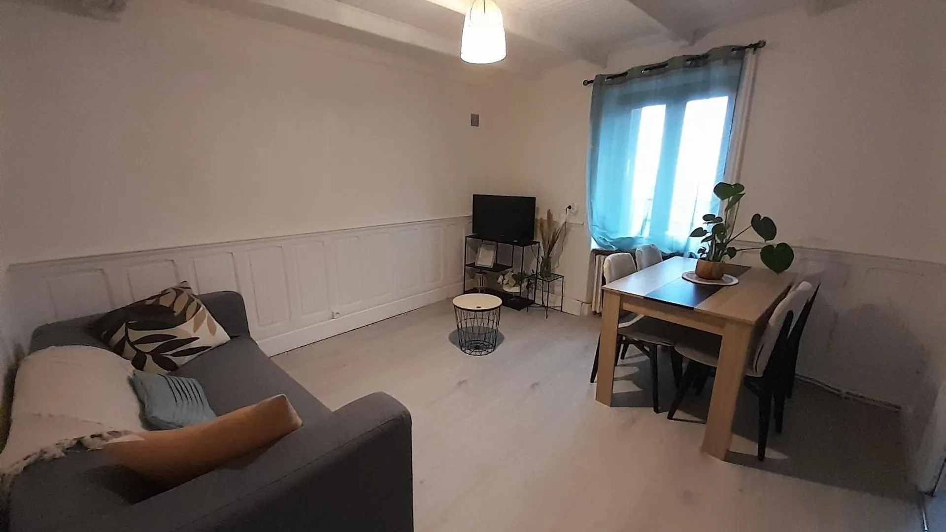 A Mammulejiu Apartment Thiers France